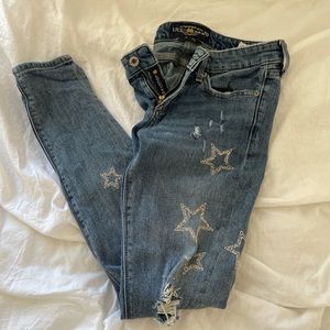 LuckyBrand star embroidered skinny jeans